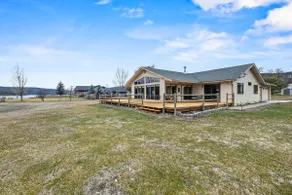 Lakefront Retreat | Lake Ochoco - Image 2