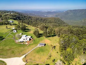Three Pines - Tiny Home & Gold Coast Views - Image 3