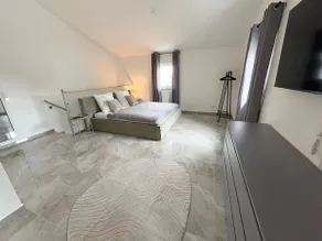 HUGOS Design House - ruhig & modern - Image 2