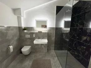 HUGOS Design House - ruhig & modern - Image 3