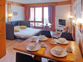 Le Bristol A52 by Interhome - Image 2