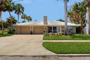 Walk to Beach 3BR | Pool | Deck | W/D - Image 2