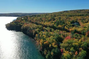 Bayview Lodge overlooking Lake Superior - Image 3