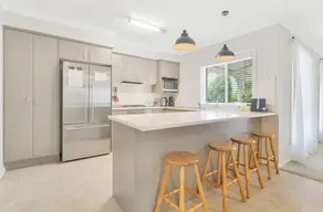 Prime on Piper - 3 Bed Home in Heart of Town - Image 2