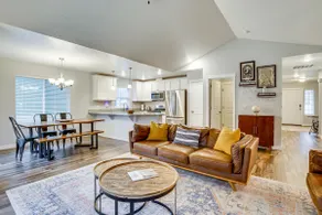 Entertainment Shed! Pet-friendly Oregon Coast Home - Image 5