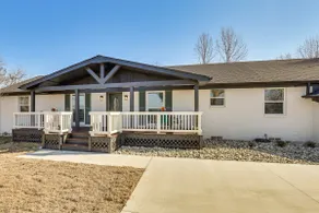 East Texas Group Getaway! Modern Longview Home - Image 4