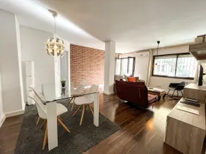 2-bed apartment in the Centre of Girona w terrace - Image 4