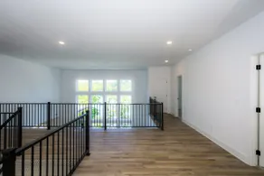 Waterfront Retreat One - Image 5