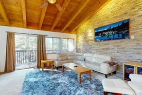 Townhome with pool, sauna, tennis, private hot tub - Image 3