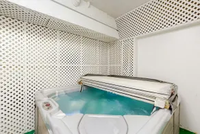 Townhome with pool, sauna, tennis, private hot tub - Image 2
