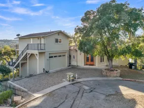 Lakefront Oasis with Private Dock on Lake Nacimiento - Image 3