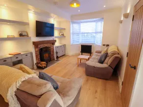 Alford Road - Image 3