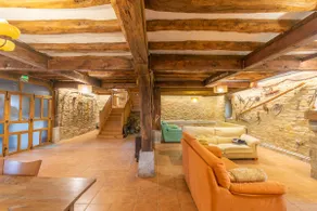 Large country house ideal for families and groups - Image 5