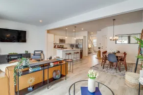 Half-mi to the Triangle! Chic Emmaus Townhome - Image 4