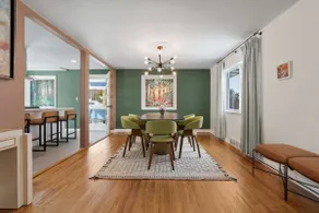 Luxury Retreat-King Bed-Finished Basement-Backyard - Image 2