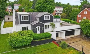 Luxury Retreat-King Bed-Finished Basement-Backyard - Image 4