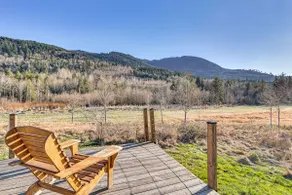 Nature Art Retreat on Breckenridge Creek w/ Pond! - Image 4
