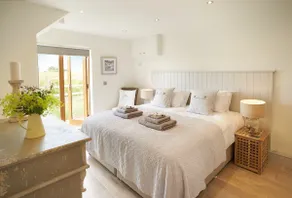 Furlong Barn - Image 5