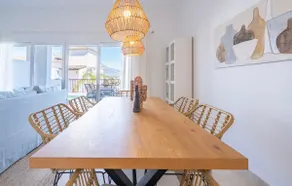 Modern Luxurious 3-Bedroom Residence with Resort Amenities - Image 3
