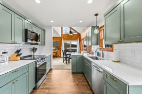 Conrad Vista | Fully Remodeled Waterfront Retreat - Image 2