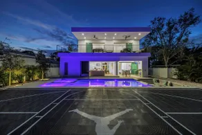 The Palm Court Villa - Image 4