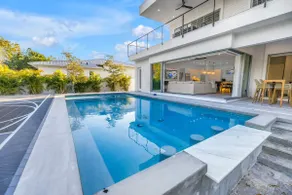 The Palm Court Villa - Image 5