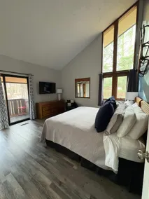 Large Mountain Villas Condo-Walk to Boyne Mt Activities! - Image 3
