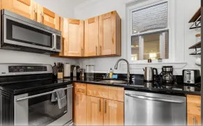 Entire Rowhome Apt In NW - Image 4