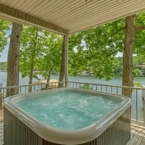 Eagle Ridge Retreat - Dock Hot Tub & Game Room - Image 4