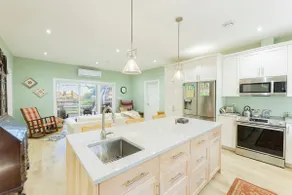Anne's Coastal Haven with Nearby Beach Access - Image 2