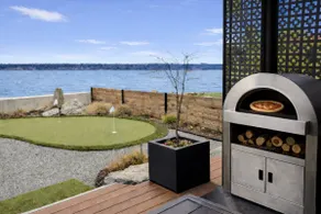 Beachfront with Tiki Bar, Mini golf, Pool Table - Image 5