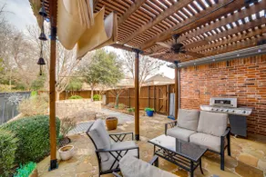 Great for Gatherings! Stylish Allen Home w/ Patio - Image 3