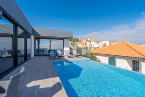 Robbie's Place by Holiday Rental Madeira - Image 2