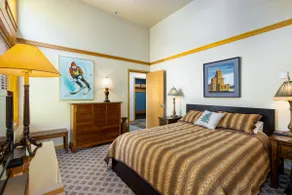 Riesiges Penthouse mit 1 Schlafzimmer und 2 Bädern in Hanglage! 3 Minuten zu Fuß zum Heben! - Image 4