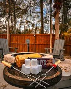 The Summer House - Private Pool Firepit - Image 3