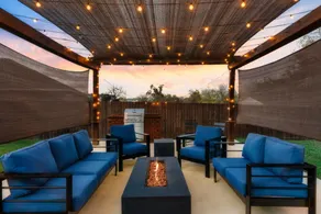 Luxury 7BR Pool, Hot Tub & 4 Car Parking - Image 3