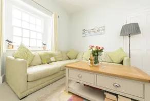 Sally Port Cottage - Image 2