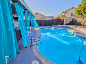 Pool/Spa/Game-Room Perfect for Families - Image 2