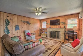 Waterfront Lake Martin Home w/ Grill & Beach! - Image 5