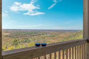 Skycrest Cabin | Mountain View | Hot Tub & Sauna - Image 3