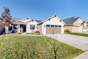 Spacious Meridian Retreat Near Parks & Golf - Image 2