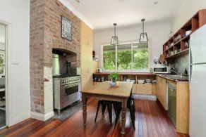 Finchley - Image 5