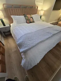 Newly Remodeled Studio Apartment - Image 5