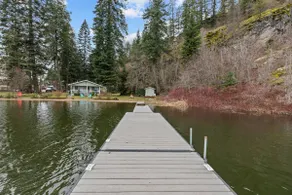 Lower Twin Lakes - Classic Lakefront Cabin - Image 3