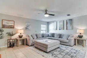 Poolside Oasis! Family Escape in Safety Harbor - Image 3