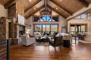 Luxe Retreat at Blue Ridge -Pool, Hottub, GameRoom - Image 2