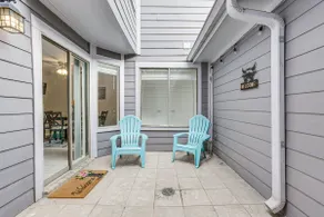 Lake-view Townhome w/ Pool Access in Houston Area! - Image 3