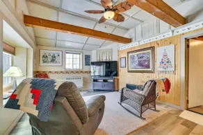 Rifle Lake Cabin! Michigan Outdoor Adventure Pad - Image 3