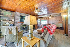 Rifle Lake Cabin! Michigan Outdoor Adventure Pad - Image 5