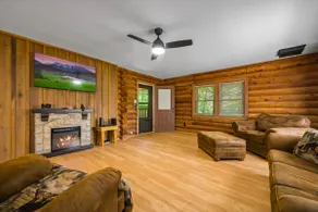 *Secluded 2BD Cabin w/ Hot Tub! Fireplace + GAMES* - Image 2